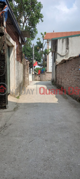 Property Search Vietnam | OneDay | Residential, Sales Listings 64m Phung Chau car alley, open everywhere. Front 5m, rear 5m. Price is just over 10 million\\/m2. Contact Thang: 0982963222