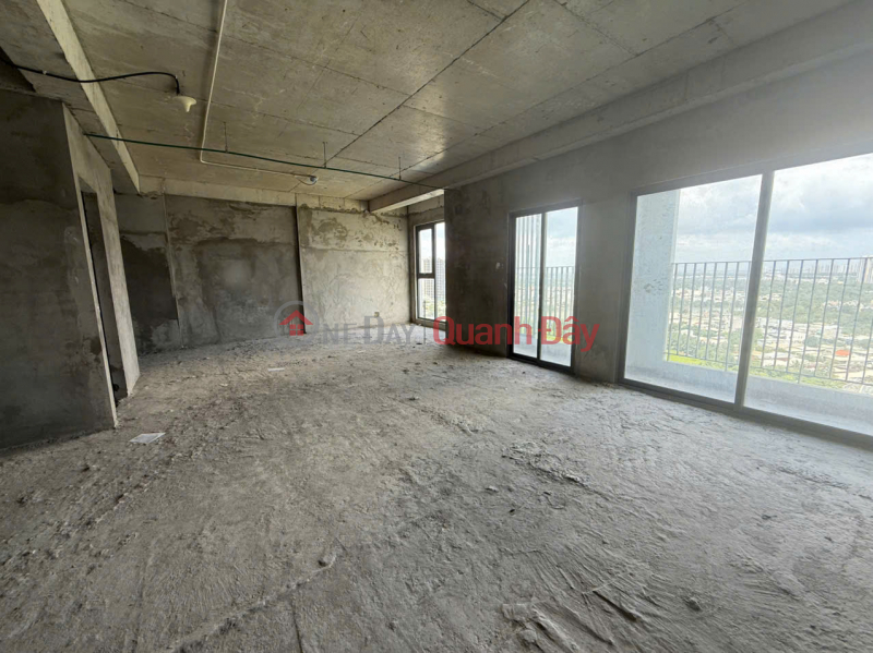 An opportunity to own a 2-bedroom apartment at Lavida Plus District 7 at an extremely good price. Sales Listings
