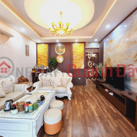 House for sale 124m2 Nghi Tam street, Tay Ho 2 Garage 2 Avoid business championship 15.6 Billion VND _0