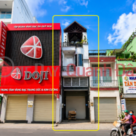 House for rent on Tan Huong Street, 78m², 3 floors - right next to the market, in a commercial and service area. _0