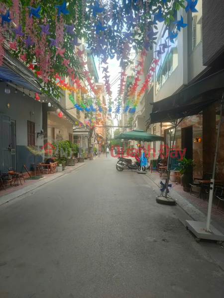 HOUSE FOR SALE ON NGUYEN VAN HUYEN, DIVIDED LOT, CAR ACCESS, FOR BUSINESS, AREA 56M2, PRICE 17 BILLION Vietnam Sales, đ 17.9 Billion