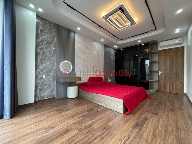 đ 11.8 Billion NEW 6-STORY HOUSE FOR SALE - ELEVATOR - FULLY FURNISHED - Dam Quang Trung Street, Long Bien District - 55m2 - 11.8 Billion VND.