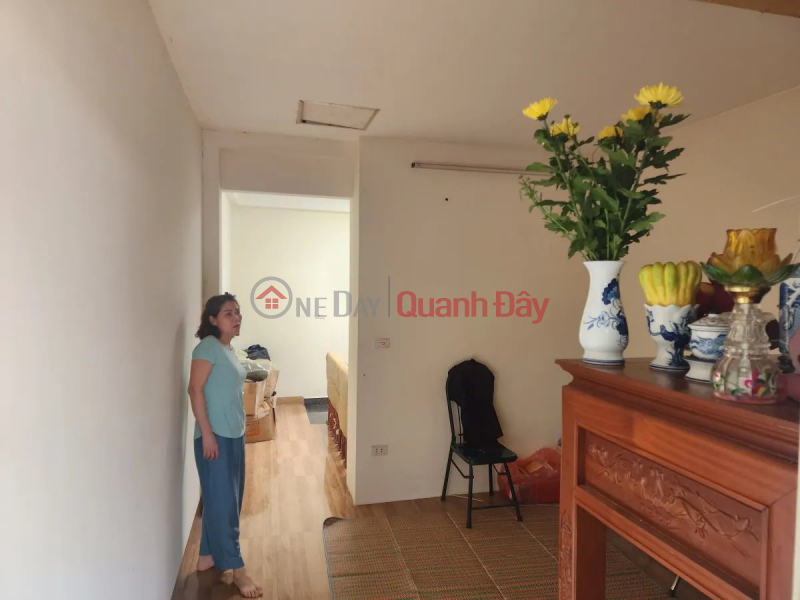 Property Search Vietnam | OneDay | Residential Sales Listings Nguyen Van Cu townhouse for sale, 37m2, 5 floors, 3.5m frontage, 6.1 billion Long Bien. Near Street, near car.