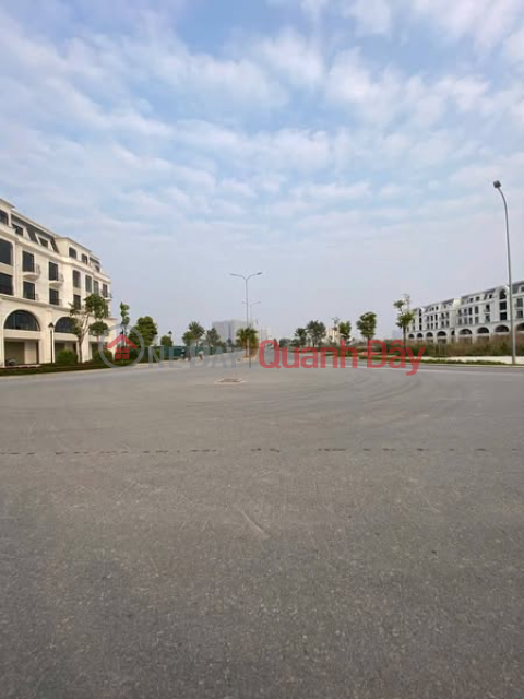 Bán nhà LÔ GÓC Lai Xá, Kim Chung, Hoài Đức. Ngõ thông tứ tung, ô tô, kinh doanh. 38m2, 4 tầng, chỉ 5 tỷ ( CTL) _0
