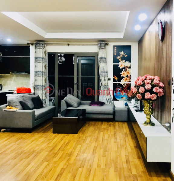 Property Search Vietnam | OneDay | Nhà ở | Niêm yết bán | Chính chủ bán căn góc Tầng Trung 98m HomeCity Trung Kính full nội thất Sổ đỏ cất két