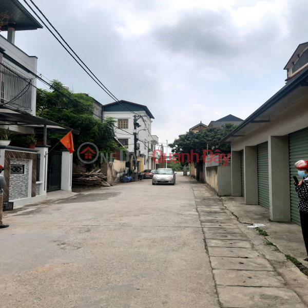 Land for sale, 61m2, 4.2m frontage, car access, in Trau Quy, Gia Lam, price over 8 billion VND. Contact 0989894845 Sales Listings