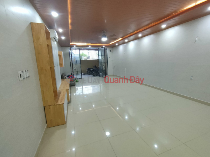 Trung Luc house for rent 100M 2 floors car door to door price 9 million VND Rental Listings