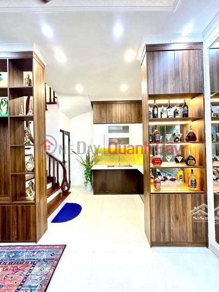 House for sale in Tay Son, car business, 51m2 wide frontage, beautiful and rare, price slightly over 13 billion, Vietnam, Sales đ 13 Billion
