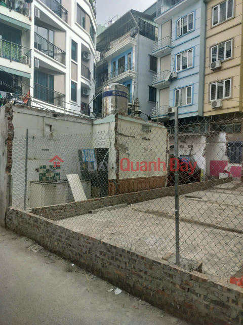 70.5m2 land in Kim Giang - 2 sides facing car-accessible alleys - no other plot like this available! _0