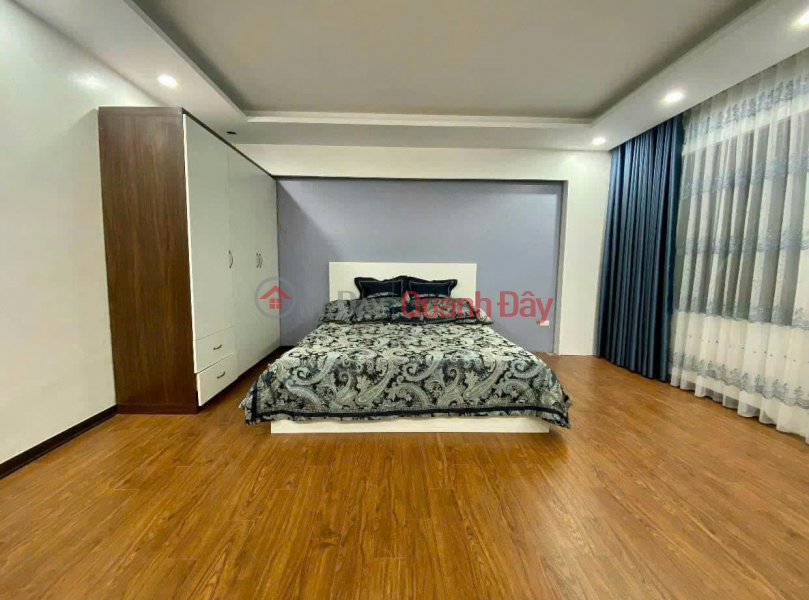 Cho thuê nhà Nguyễn Chính, vừa KD on kết hợp ở gđ, 5 tầng x 45m2, thang máy, 16 triệu/th, Việt Nam, Cho thuê | đ 16 triệu/ tháng