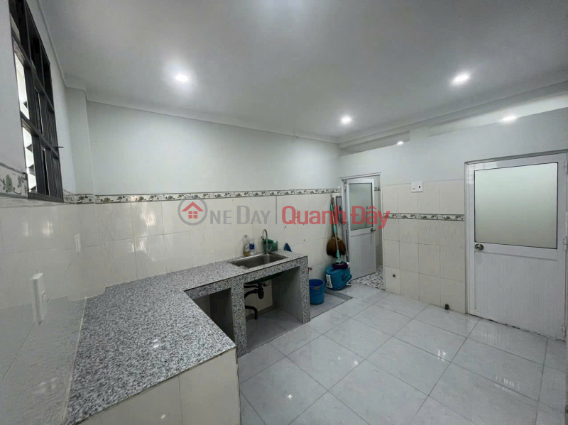 , Please Select | Residential, Sales Listings | đ 3.5 Billion