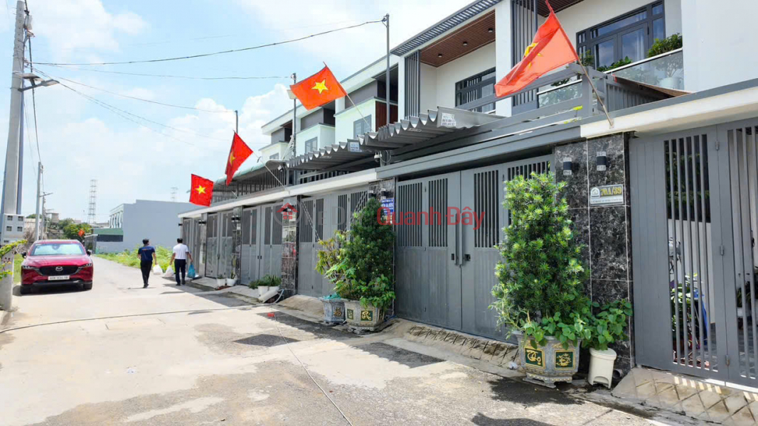 NHÀ LẦU GẦN CỔNG 11 BIÊN HOÀ - HOÀN CÔNG ĐẦY ĐỦ CHỈ 800TR SỞ HỮU NGAY Sales Listings
