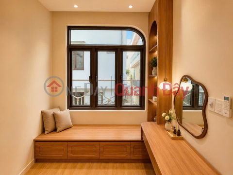 ► Corner plot behind Pham Van Nghi main road, 50m2, 2 floors, 3 bedrooms, 4.x billion VND _0