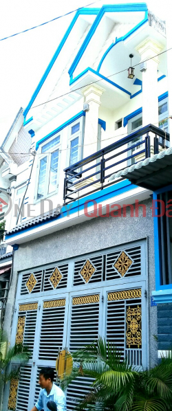 Selling a high-rise house right at the back gate of Bouchen Company, Nguyen Thi Ton street, only 2ty9 Sales Listings