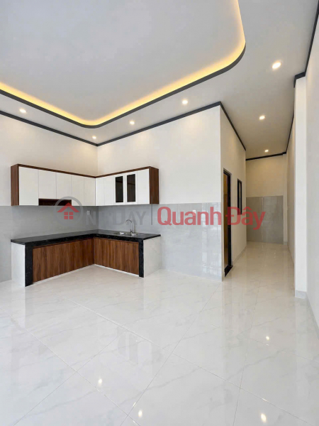 đ 1.78 Billion, Selling a 5x18 meter house with separate title deed right next to Binh Loi market for only 1.78 billion VND (negotiable).