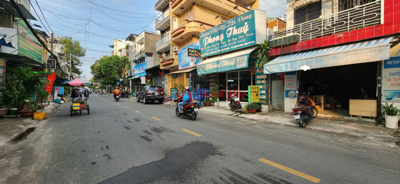 House for rent on Le Sat Street, Tan Phu District, 76m², 1 floor - near market and school, 13 million VND. Vietnam | Rental | đ 13 Million/ month