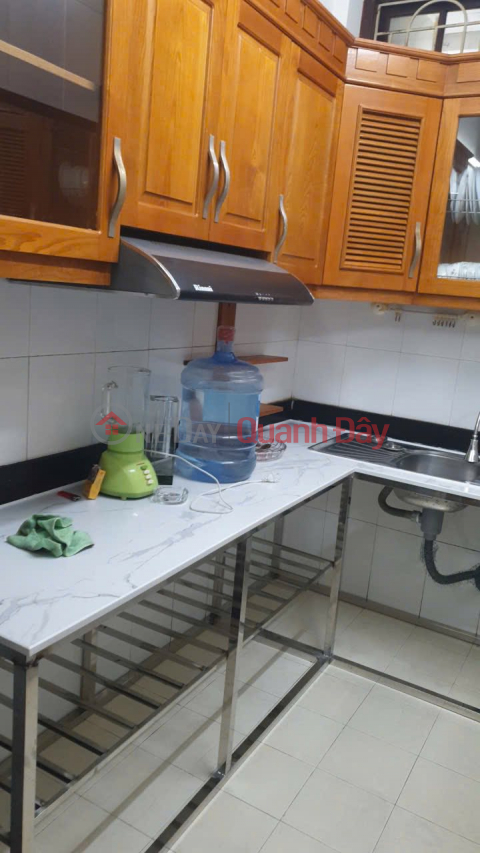 Cho thuê căn hộ Tập thể tầng 2 Chùa Bộc 60m2, 2 ngủ, 9 Triệu Full đồ vào ở ngay _0