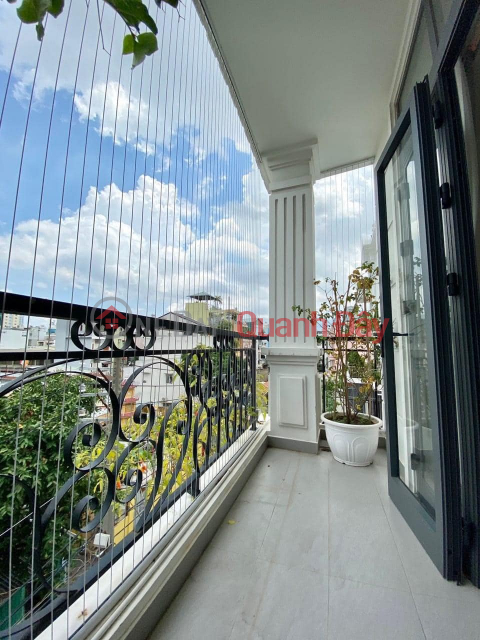 Beautiful House for Sale - Front of Nguyen Khuyen - Up to 75m2 - 100% Real Photo - Only 10 Billion VND _0