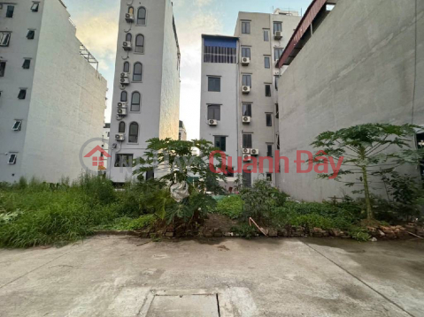 Đất TDC Ngọc Thuỵ 42m x 4m2 hình siêu đẹp. 2 mặt đều oto. _0