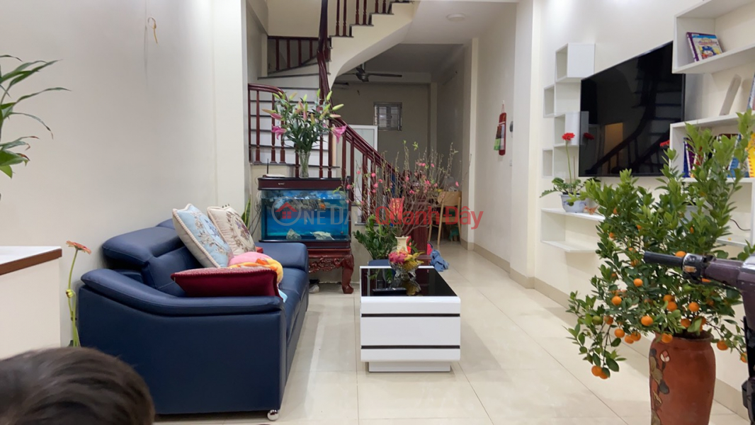 đ 7.8 Billion | 3-storey house for sale, solidly built, area 40m2, near cultural house number 1 Phu My