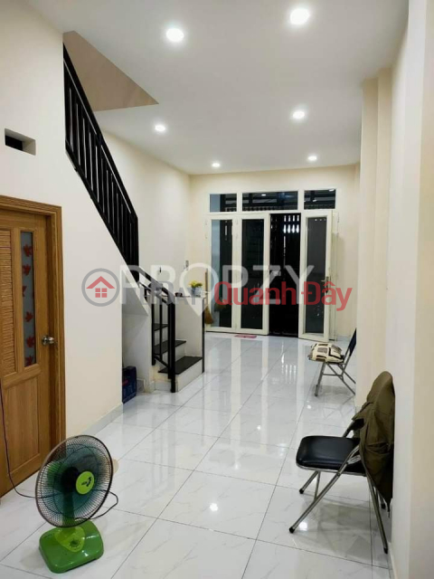 House for sale 47m Kinh Duong Vuong street opposite the Western BX gate 3.1 billion _0