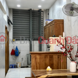 Selling 3 floors, 160 Ke La Xuan Oai street, 4 bedrooms, 5.5m*16m, price 5.9 billion, move in now _0