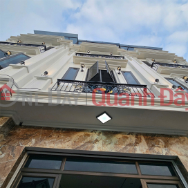 HOUSE FOR SALE ON 160 HO LOTUS STREET, PRIME LOCATION, EXTREMELY BUSY STREET _0