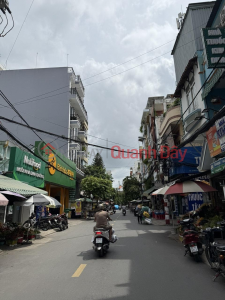 đ 11.18 Billion **House for sale on Nguyen Thanh Tuyen street, ward 2, Tan Binh district (4x17) 11 billion