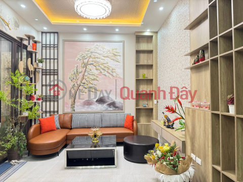 New 6-story house, car parking available, fully furnished, Nguyen Van Cu Street, 51m², Long Bien District, Hanoi. Price: 11.9 billion VND. _0