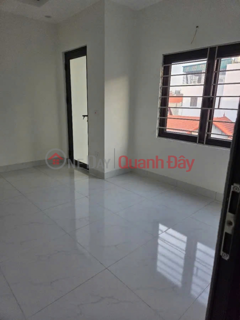 BÁN NHÀ RIÊNG Bát Khối 35m2,X 5 tầng mặt tiền 6m, 5.4 tỷ Long Biên. _0