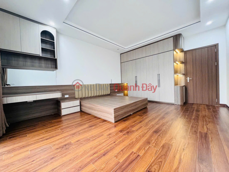 BÁN NHÀ TRUNG TÂM THẠCH BÀN – 55m², 7 TẦNG, THANG MÁY, Ô TÔ ĐỖ CỬA | Việt Nam, Bán | đ 12,4 tỷ