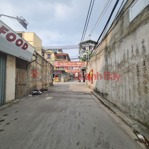 66m2 Đặng Xá Gia Lâm Hà Nội MT 4,1m nở hậu ô tô 7 chỗ vào nhà 0392248515 _0