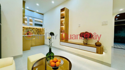 ► House on Tran Cao Van Street near the parking lot, 40m2, 2 floors, ready to move in, 3.x billion VND _0