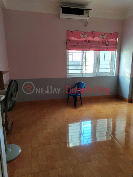 đ 12 Million/ month OWNER Needs to Quickly Rent Out Whole House in Co Nhue, Bac Tu Liem, Hanoi