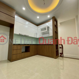 House for sale 133m2 Nghi Tam street, Tay Ho 20m Car avoid Investment price 13.9 Billion VND _0