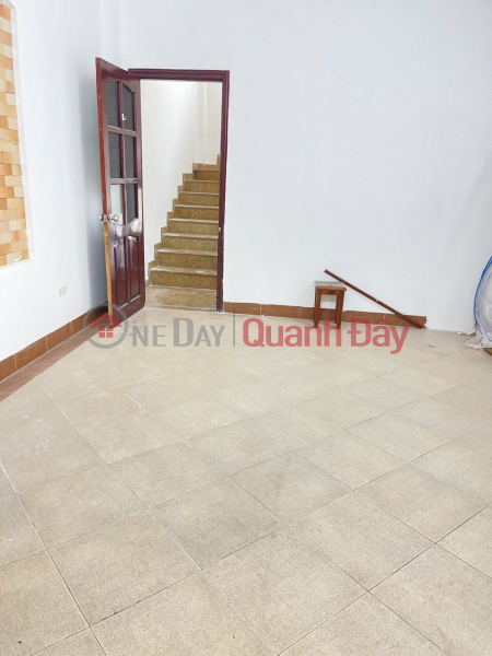 đ 14 triệu/ tháng Cho thuê nhà ngõ Đặng Tiến Đông, 45m² x 4 tầng, 3 ngủ, 4 vệ sinh, giá 14 triệu