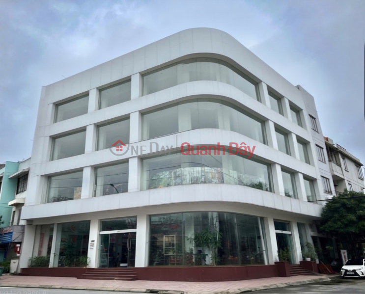 Cho thuê nhà, Trung Hòa, Vũ Phạm Hàm, Trần Kim Xuyến; 119m2* 4T -40 tr Niêm yết cho thuê