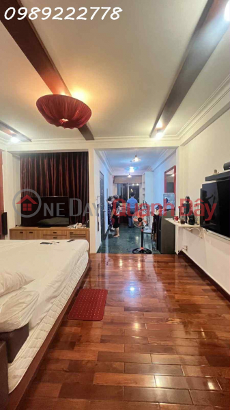 HOUSE FOR SALE IN DISTRICT 1 - DA KAO WARD - SUPER GOOD LOCATION - SUPER RARE - EXTREMELY CHILL VIEW - AREA 60M2 - 7 FLOORS WITH BASEMENT Vietnam | Sales, đ 35 Billion