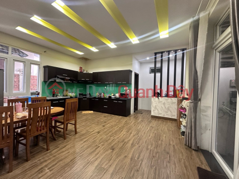 BÁN BIỆT THỰ LANGBIANG ĐÀ LẠT - 4PN, SÂN ĐẬU 3 Ô TÔ _0