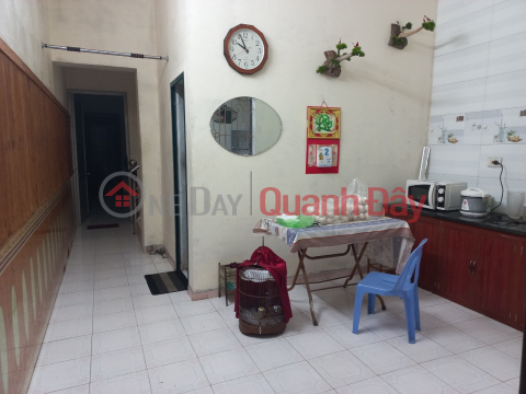 FOR SALE STREET HOUSE ON DUC THANG WARD 190\/290M2, 3 FLOORS, CAR GARAGE WITH BUSINESS OVER 15 BILLION _0