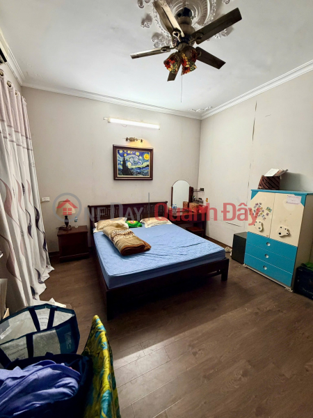 House for sale on Nguyen Dinh Chieu street, 70m2, 4 floors, 5.3m frontage, 42 billion VND, comfortable living, excellent for business., Vietnam | Sales, đ 42 Billion