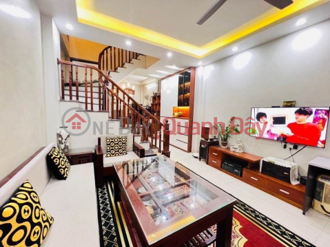 House for sale in Ngo Xuan Quang. 70m2 * 3 floors * 6.1 billion. Full furniture. Car can move back the door. _0