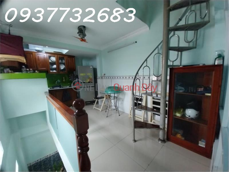 đ 2.5 Billion House for sale in District 12, House 1\\/ Nguyen Van Qua, 3-storey structure, 3 bedrooms, 3 bathrooms, price 2,500 TL