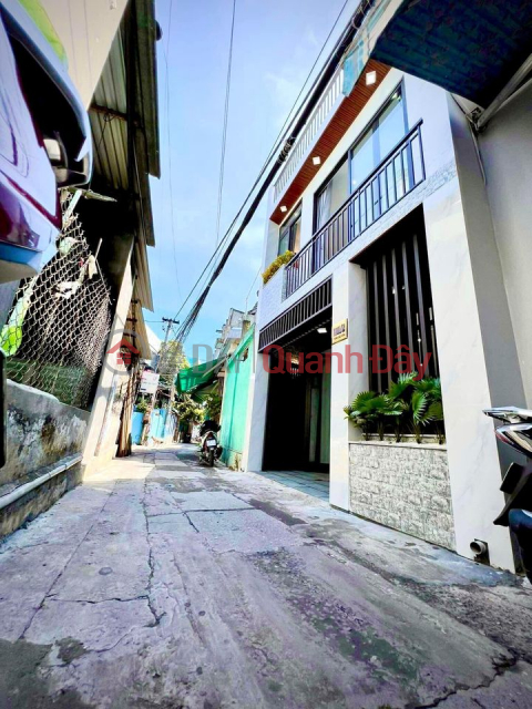 House for sale with 2 floors, 3m5 car, Nguyen Tat Thanh - Thanh Khe District _0