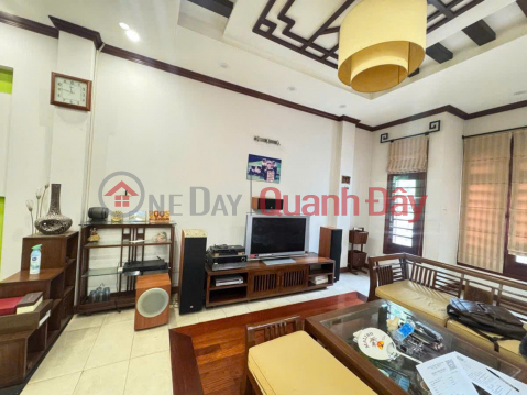 Bán nhà mặt phố Bà Triệu – 74m² x 6 tầng – lô góc – thu nhập 100tr/tháng – chỉ 68 tỷ _0