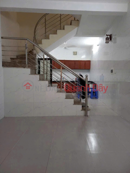 Cho thuê nhà ngõ 192 Lê Trọng Tấn, 40m2, 2.5 tầng, 3 ngủ, 8.5 triệu ở hộ gia đình, nhóm ngoan | Việt Nam, Cho thuê | đ 8,5 triệu/ tháng
