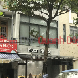 Moon House- 180 Tran Nhan Tong,Son Tra, Vietnam
