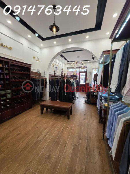 Siêu phẩm nhà mặt Phố Huế 300 tỷ, 350m2, mặt tiền 10 m, view đẹp, kinh doanh sầm uất Việt Nam | Bán | đ 295 tỷ