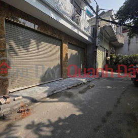 House for sale in the center of Nguyen Van Linh - Long Bien. _0