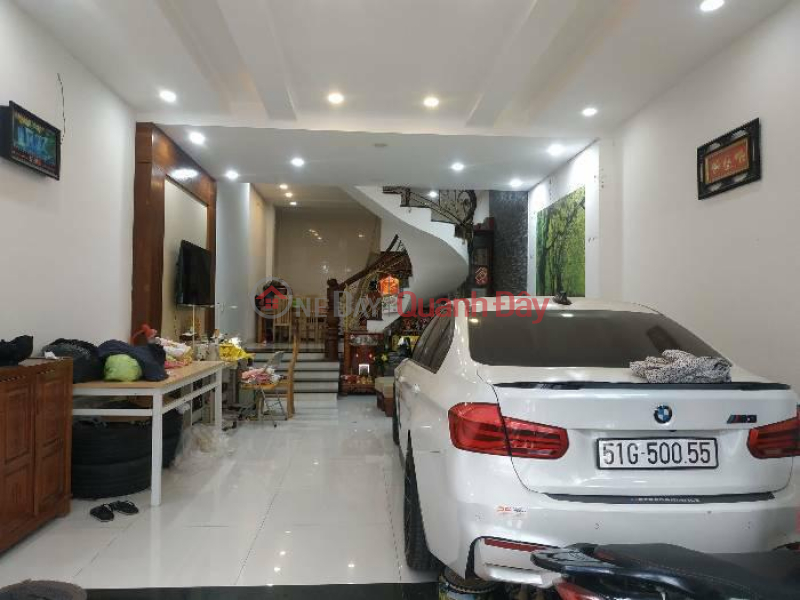 Property Search Vietnam | OneDay | Residential Sales Listings car sleeping in the house, alley like a big road connecting street number 1 to street number 18, bustling residential area with lots of potential